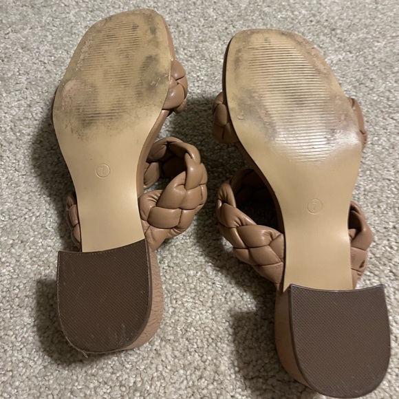 Braided Heel Sandals - Picture 3 of 3
